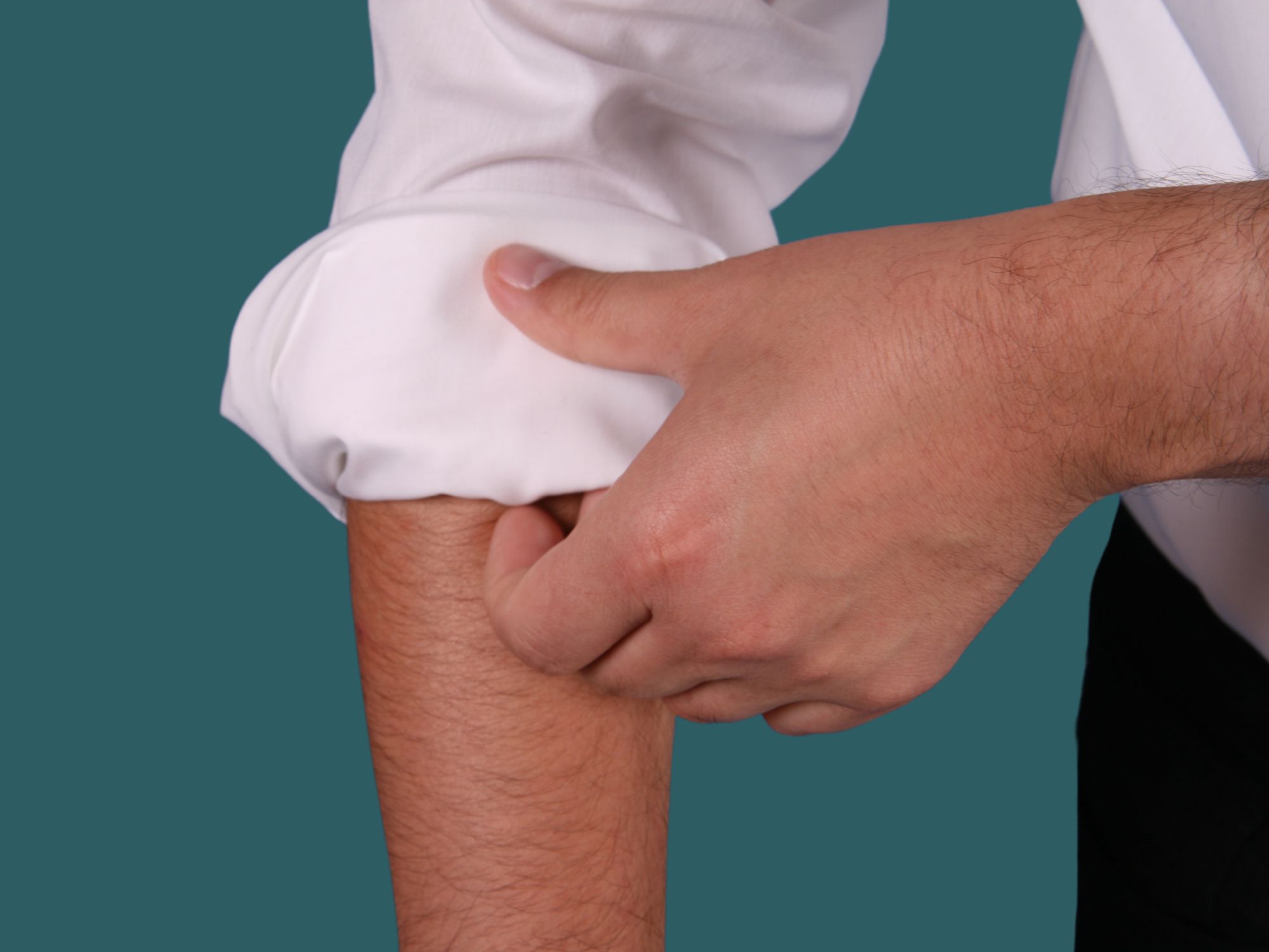 Спустя рукава засучив рукава. Засучить рукава предложение. Работать засучив рукава фразеологизм. Засучить рукава значение фразеологизма. Засучить рукава значение фразеологизма.